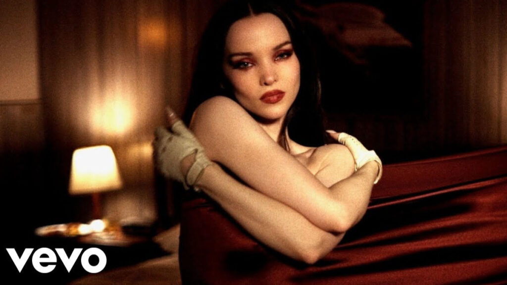 Dove Cameron - Romeo Song_pic courtesy Youtube